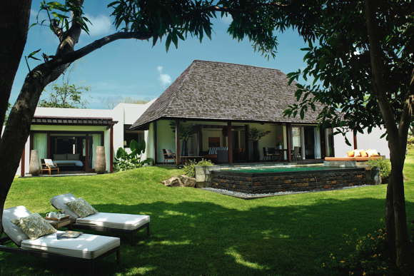 Luxury villa-villa resort-service-golf-villa in Mauritius-Four Seasons