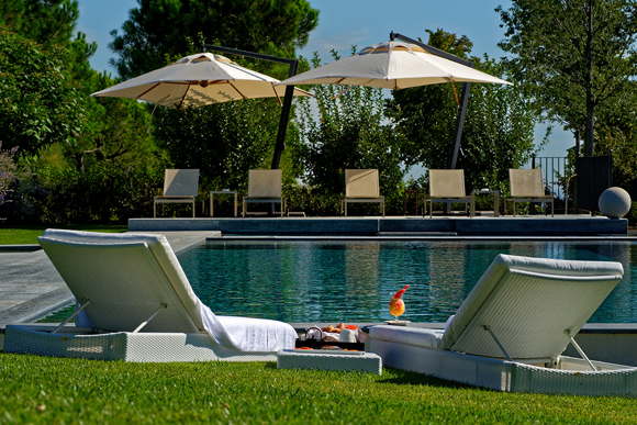 Noble holiday villa with pool and hotel services-Emilia-Romagna-Italy 