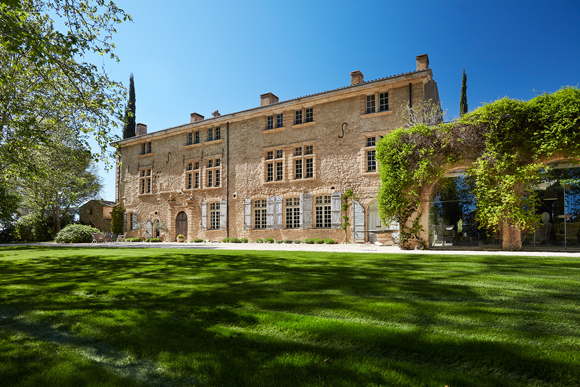 luxury villa-luxury holiday home-vacation villa in France-Provence-Sannes