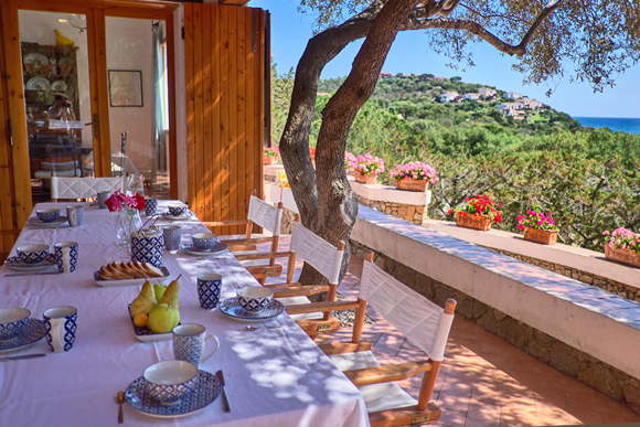 rental villa-holiday rental-near beach-pool-Italy-Sardinia-Marinella