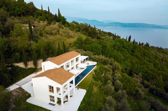 Luxury design villa-25m pool-service-Italy-Lake Garda-Gardone Riviera