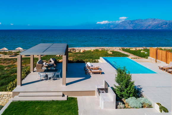 Beachfront villa-holiday villa by the sea-pool-Greece-Crete-Kissamos