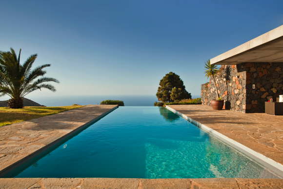 Design rental villa with pool and sea view La Palma - DOMIZILE REISEN