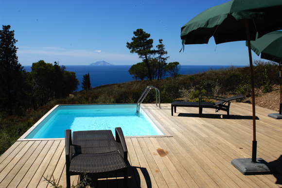 Private vacation villa with pool in holiday resort Elba Italy
