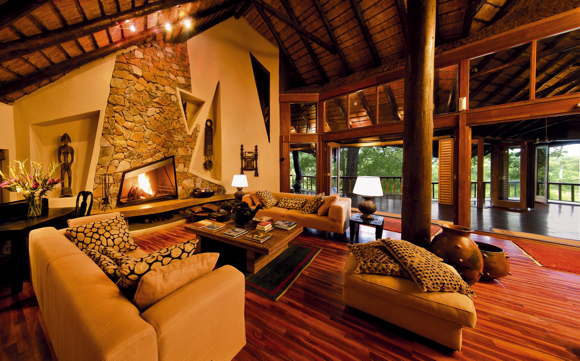Ulusaba Safari Lodge : luxury lodge- service included-safari hotel- Sabi Sand game reserve-South Africa