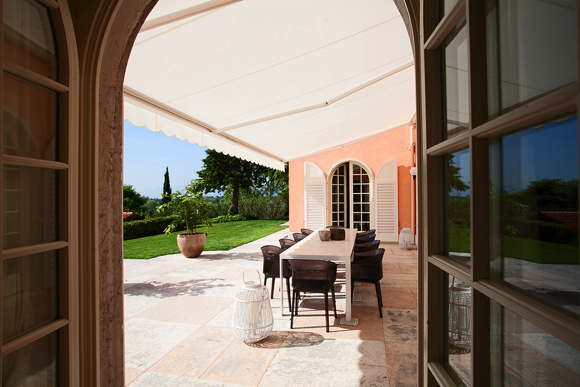 Holiday rental villa with pool at Lake Garda - DOMIZILE REISEN