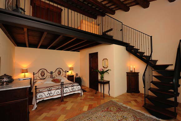 Manor House with private pool as holiday rental villa Marche Italy