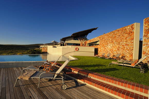 luxury-suites-service-hotelsuite-South Africa-Walker Bay-Gaansbaai