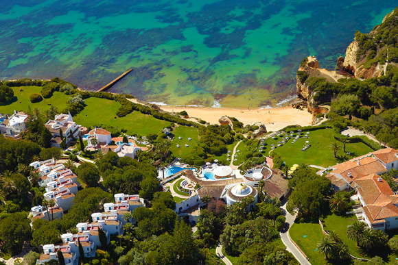 Luxury hotel with rooms and suites and Spa in Portugal-Algarve to rent with DOMIZILE REISEN