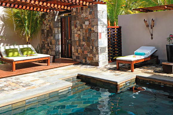 luxury villa by the beach-luxury holiday home-vacation villa Mauritius-Poste Lafayette