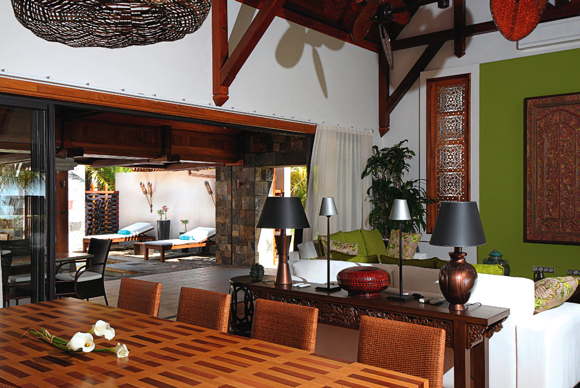 luxury villa by the beach-luxury holiday home-vacation villa Mauritius-Poste Lafayette