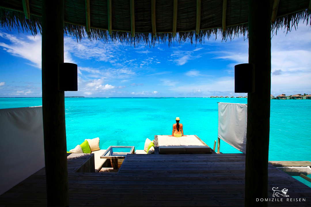 Maldives luxury hotel Six Senses Laamu lagoon water villa
