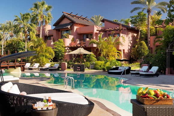 Hotel villa in Tenerife with luxury service and ocean view