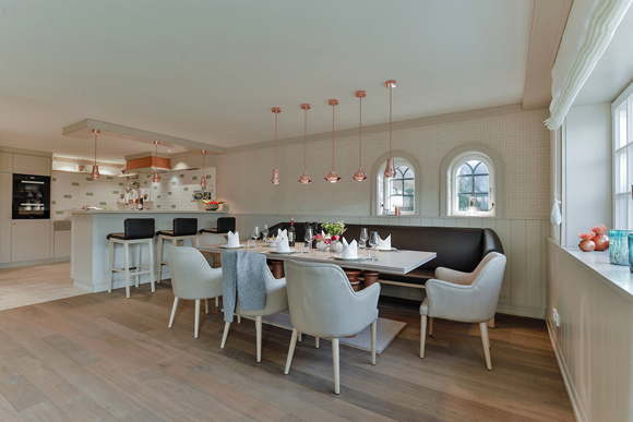 Holiday villa in 5* hotel resort Sylt with Spa & Pool at the Wadden Sea Germany 
