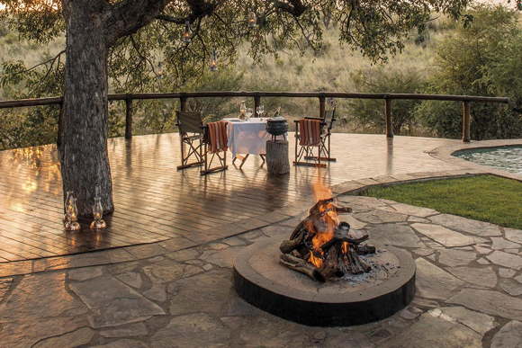 Safari Lodge in South Africa-Madikwe Game Reserve