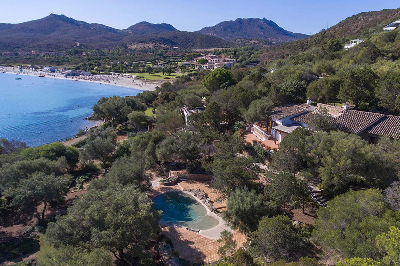 rental villa-holiday rental-near beach-pool-Italy-Sardinia-Marinella