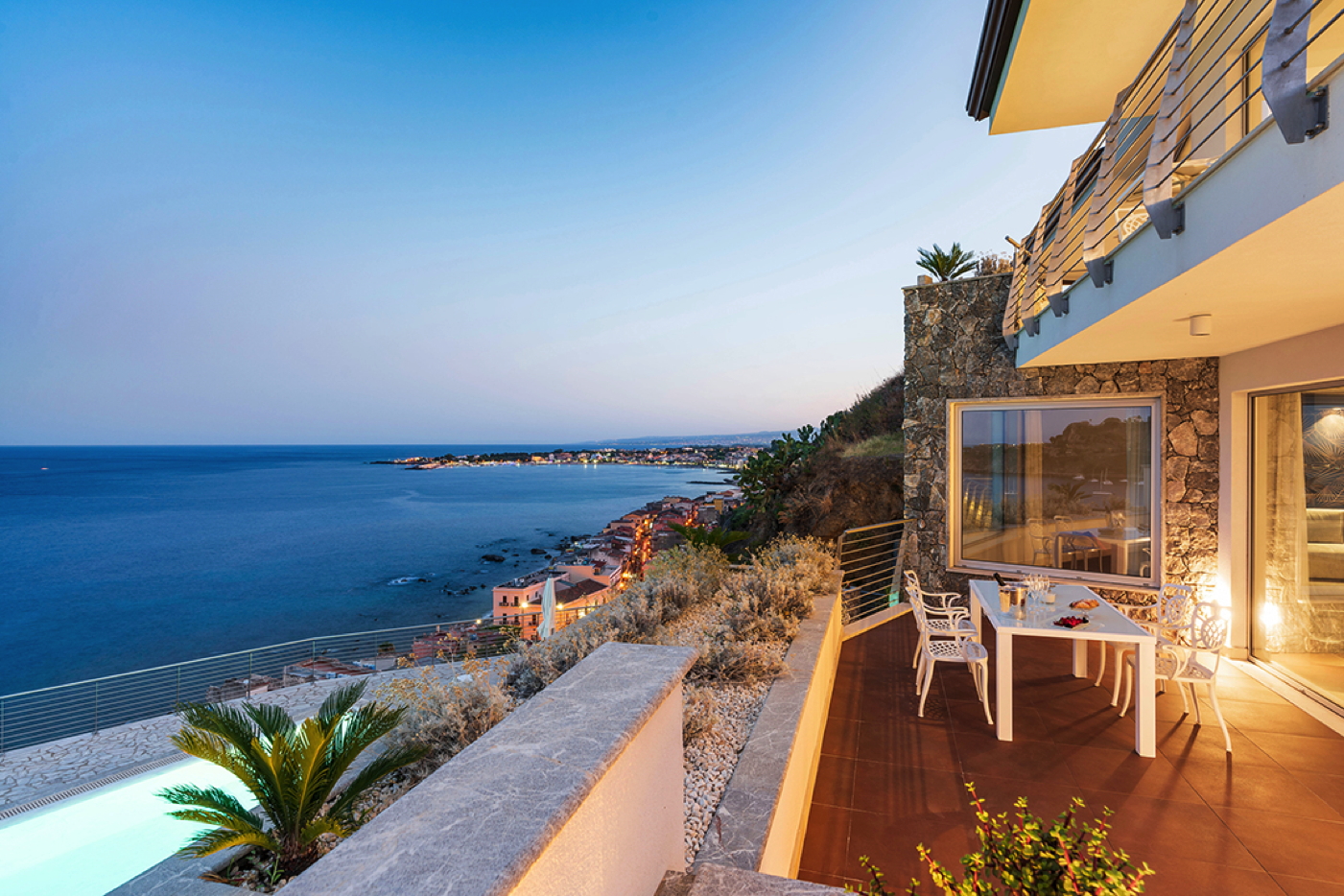 Luxury villa pool sea view events family reunions Taormina Italy Sicily
