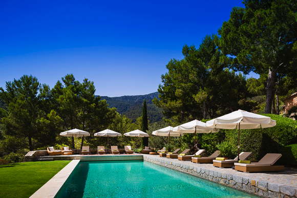 Luxury villa with heatable pool directly by the sea Majorca Spain