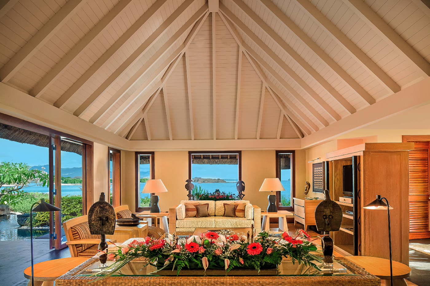Luxury villa-holiday villa-boutique hotel-service-Mauritius-Baie aux Tortues