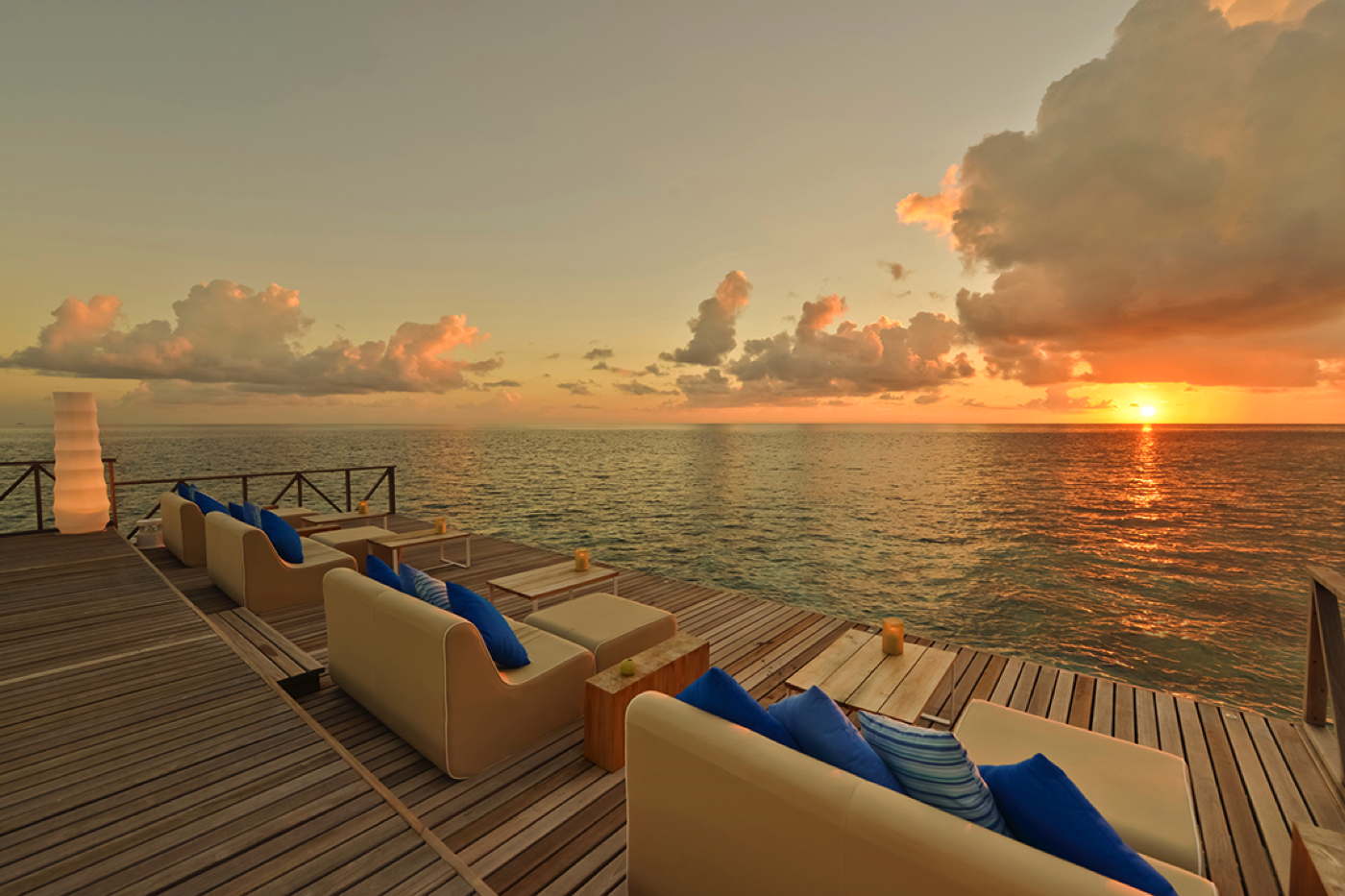 Luxury villa rental in Huvafen Fushi Resort North Malé Atoll Maldives