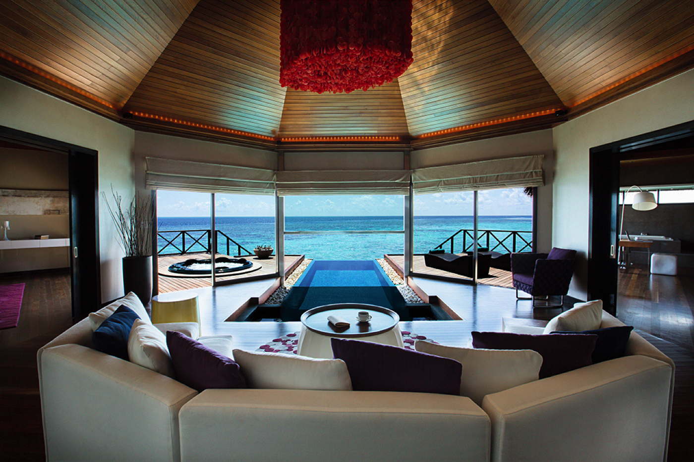 Luxury villa rental in Huvafen Fushi Resort North Malé Atoll Maldives