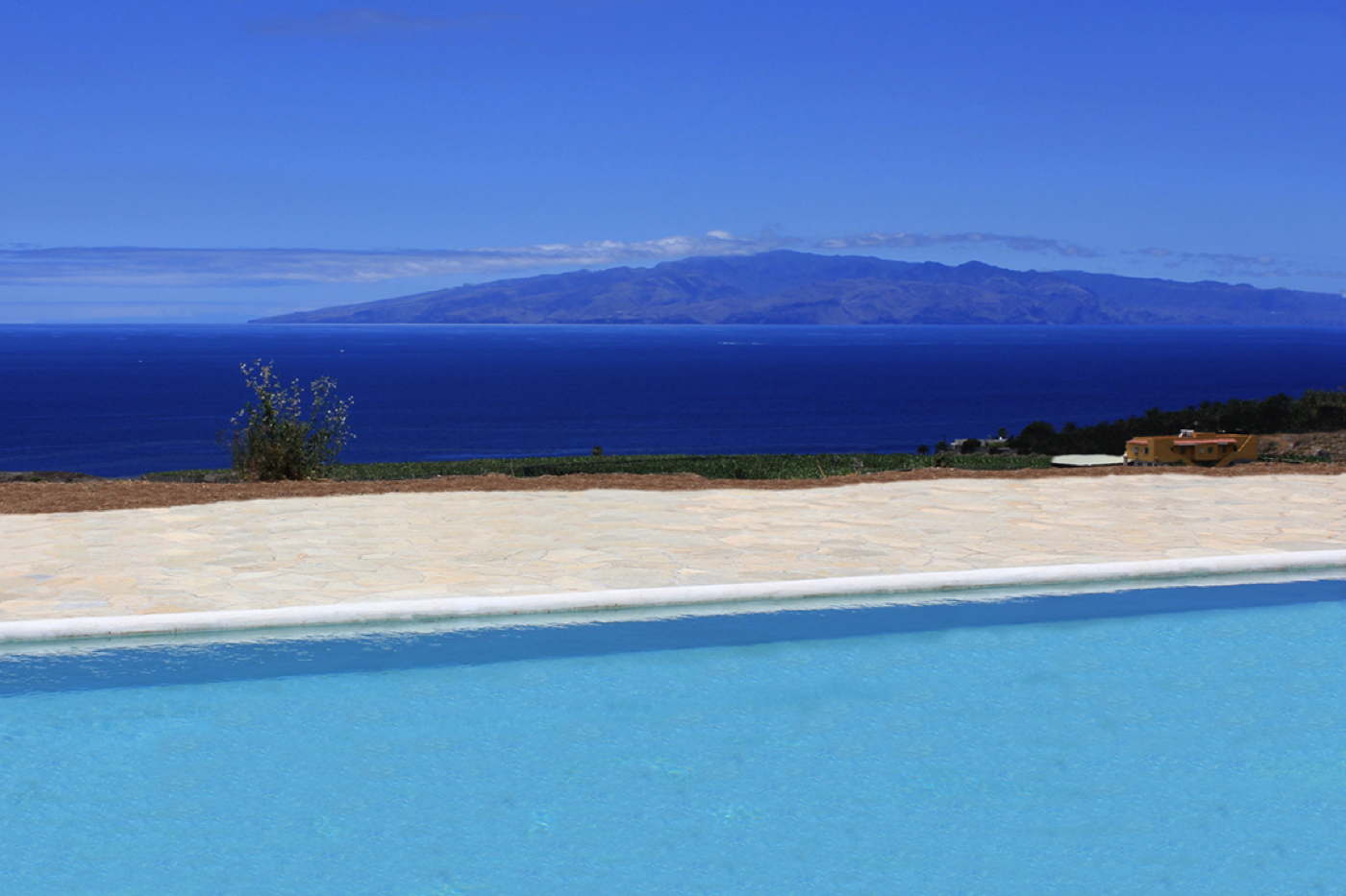Holiday rental Vista Mare with pool and sea view in Tenerife Canary Spain