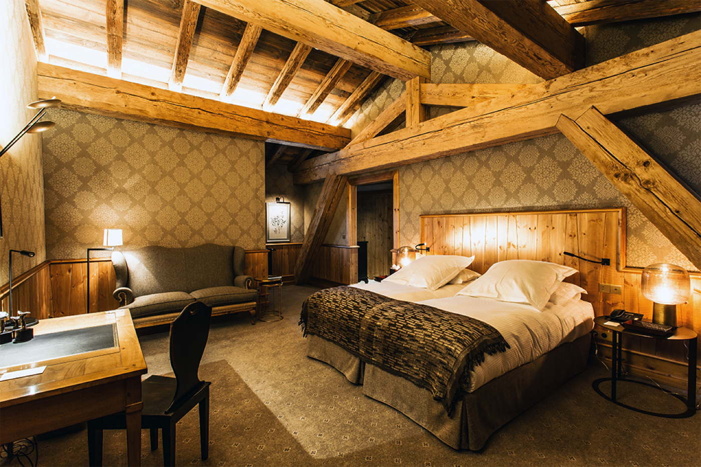 Pure luxury in ski chalet with private French Chef Val d' Isère Alps France